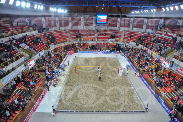 Unet Beach Volleyball Indoor